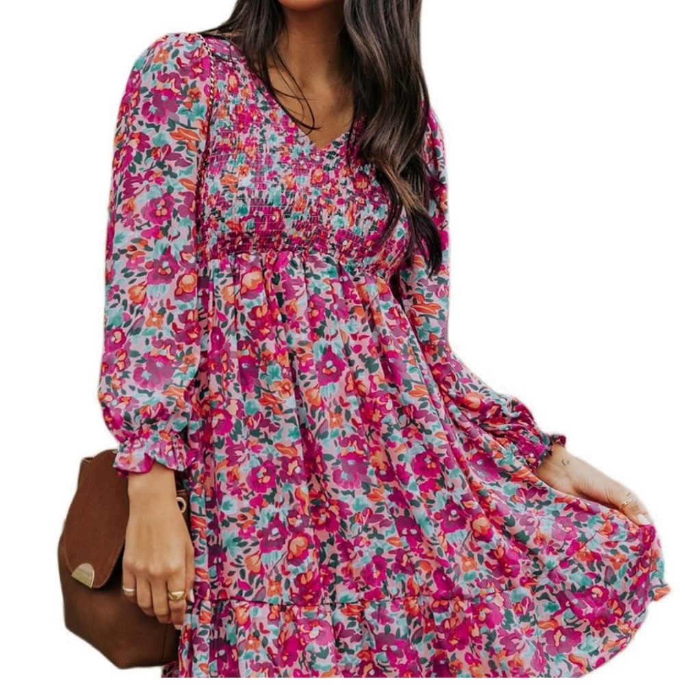 NWT Floral V-Neck Long Sleeve Dress with smocking  XL